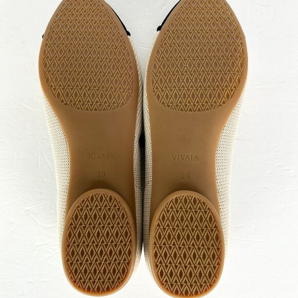 Vivaia Tamia Mary Jane Flats Size 39 US 8 NEW Almond Toe AdaptAll Almond Black - Picture 7 of 9